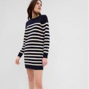 GAP Stripe Mini Sweater Dress in Navy Blue and White Stripes sz M NWOT